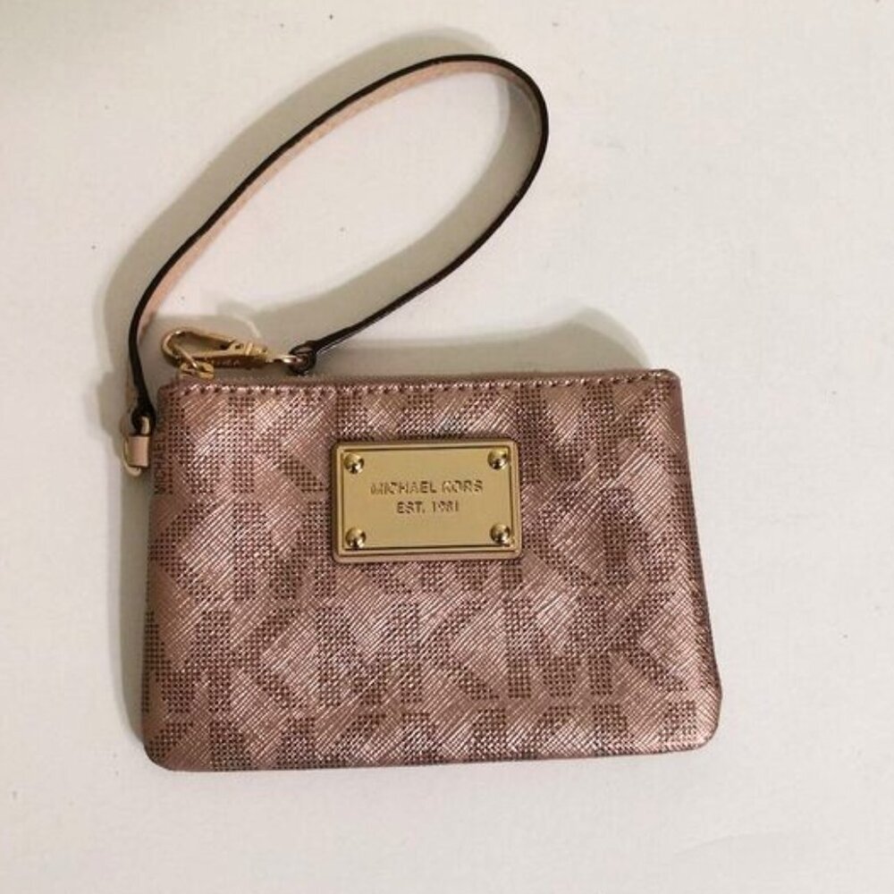 NWOT Michael Kors Monogram Jet‎ Set Wristlet Rose Gold Color 5.75"Lx4"H